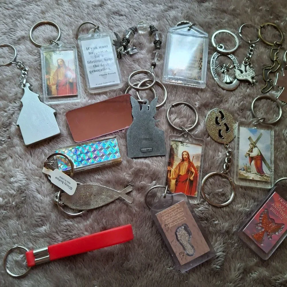 25+ Vintage Christianity / Faith Keychains - Jesus, Cross, Angels, Bible Verses